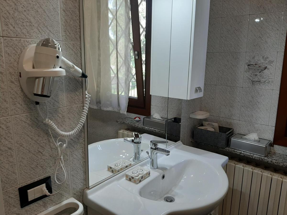 Casa Bibi Villa แบร์กาโม ภายนอก รูปภาพ